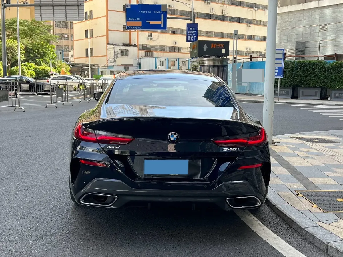 2021 BMW 8 Series 3.0T 340HP L6 8AT,autocango,china used car exporter,china ev exporter,chinese used car exporter,chinese used ev exporter