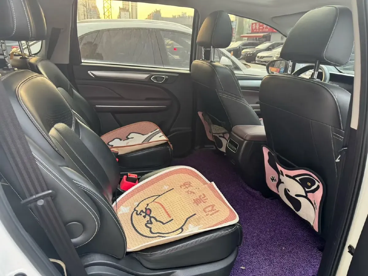 2023 GAC Trumpchi M6 1.5T 177HP L4 7DCT,autocango,china used car exporter,china ev exporter,chinese used car exporter,chinese used ev exporter