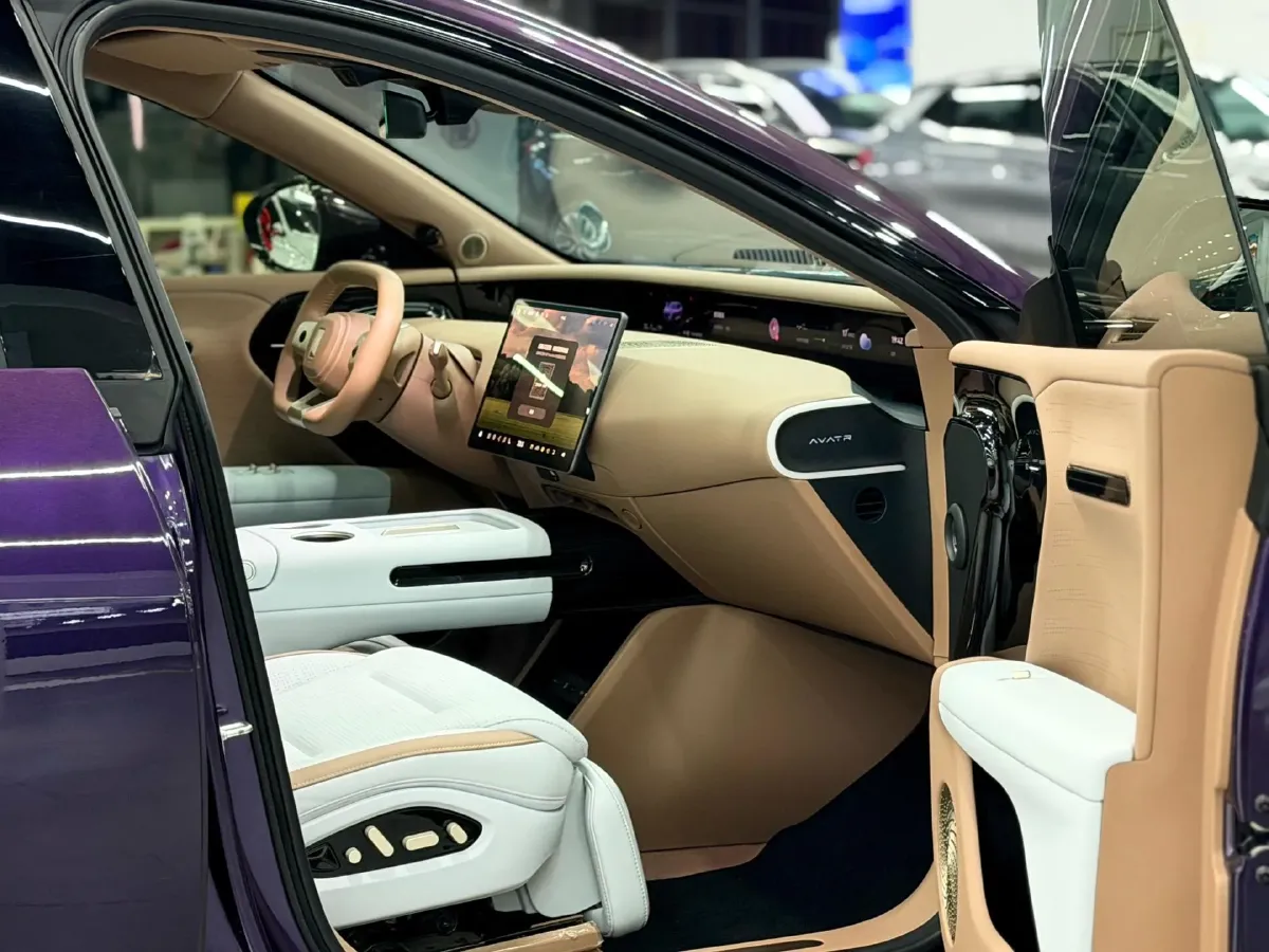 2024 Avatr 07 BEV 82.16KWH,autocango,china used car exporter,china ev exporter,chinese used car exporter,chinese used ev exporter