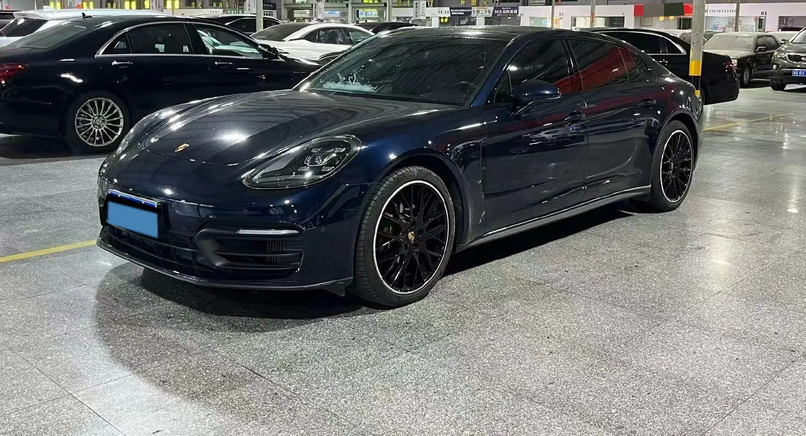 2021 Porsche Panamera 2.9T 330HP V6 8DCT,autocango,china used car exporter,china ev exporter,chinese used car exporter,chinese used ev exporter