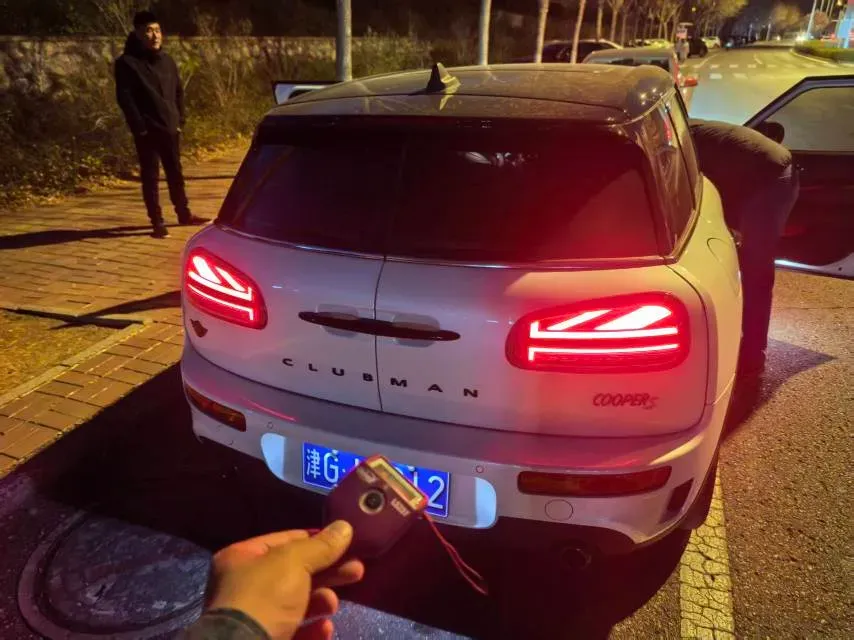 2023 MINI CLUBMAN 2.0T 192HP L4 7DCT,autocango,china used car exporter,china ev exporter,chinese used car exporter,chinese used ev exporter