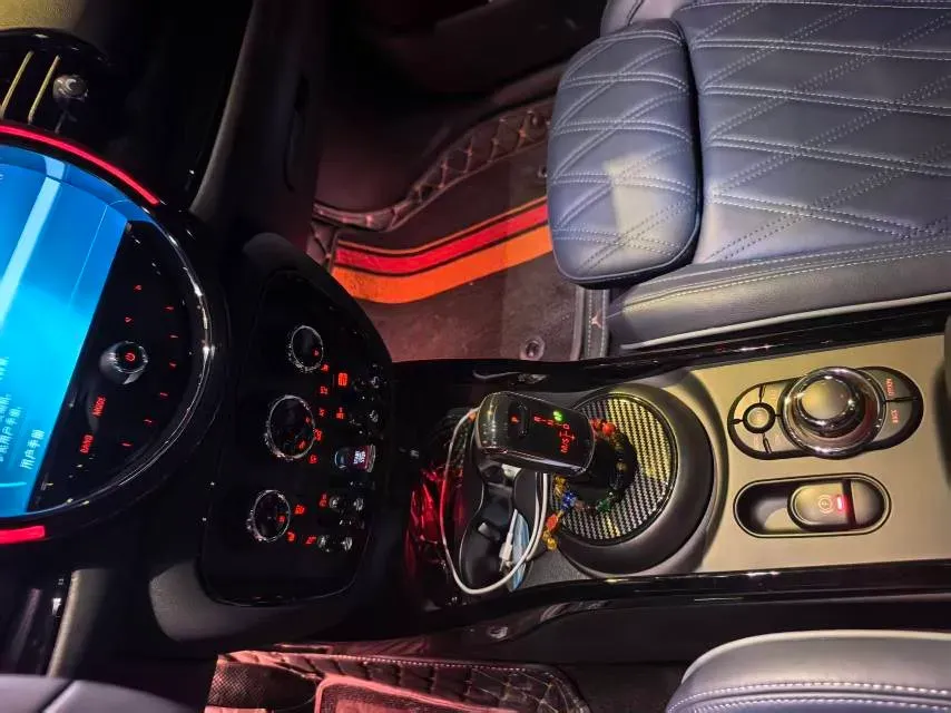 2023 MINI CLUBMAN 2.0T 192HP L4 7DCT,autocango,china used car exporter,china ev exporter,chinese used car exporter,chinese used ev exporter