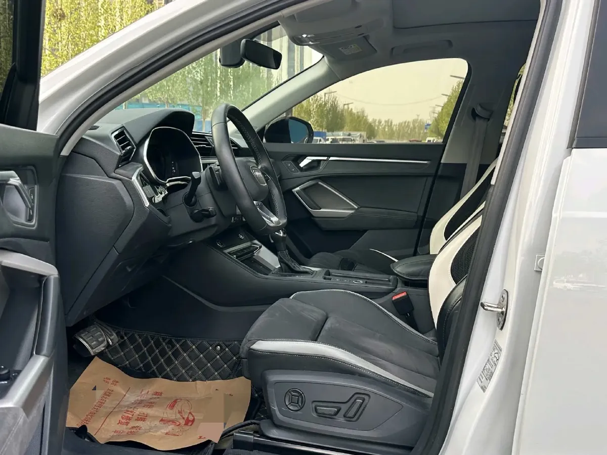 2023 Audi Q3 1.4T 150HP L4 7DCT,autocango,china used car exporter,china ev exporter,chinese used car exporter,chinese used ev exporter