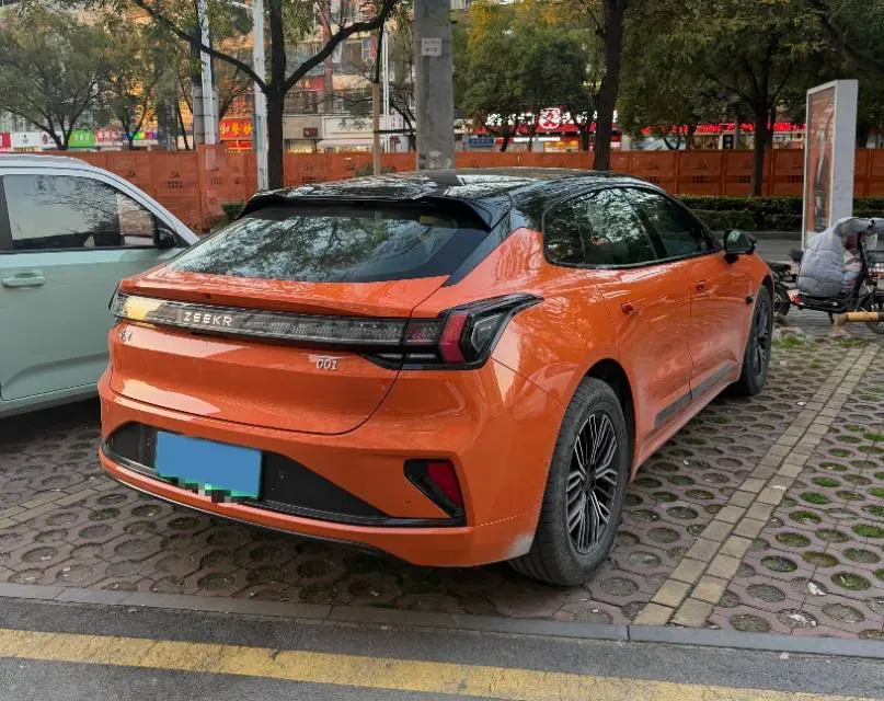 2025 Zeekr 001 BEV 100KWH,autocango,china used car exporter,china ev exporter,chinese used car exporter,chinese used ev exporter