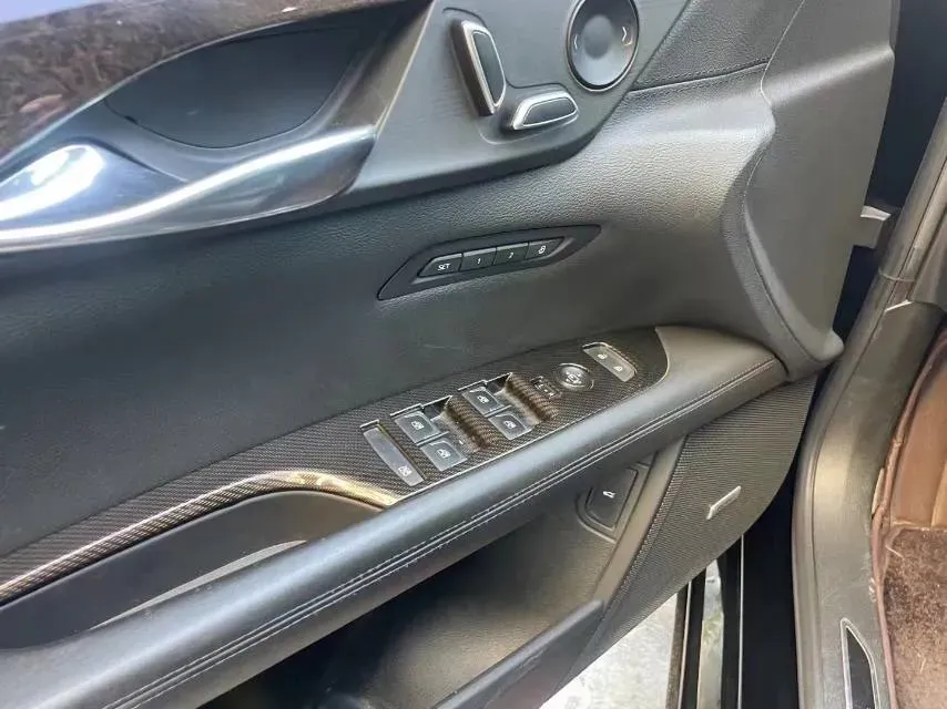 2020 Cadillac CT6 2.0T 241HP L4 10AT,autocango,china used car exporter,china ev exporter,chinese used car exporter,chinese used ev exporter