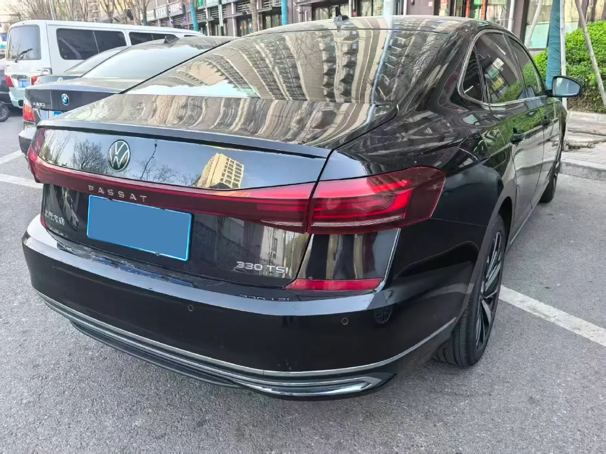 2023 Volkswagen Passat 2.0T 186HP L4 7DCT,autocango,china used car exporter,china ev exporter,chinese used car exporter,chinese used ev exporter