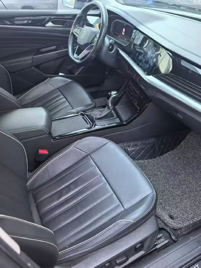 2023 Volkswagen Passat 2.0T 186HP L4 7DCT,autocango,china used car exporter,china ev exporter,chinese used car exporter,chinese used ev exporter