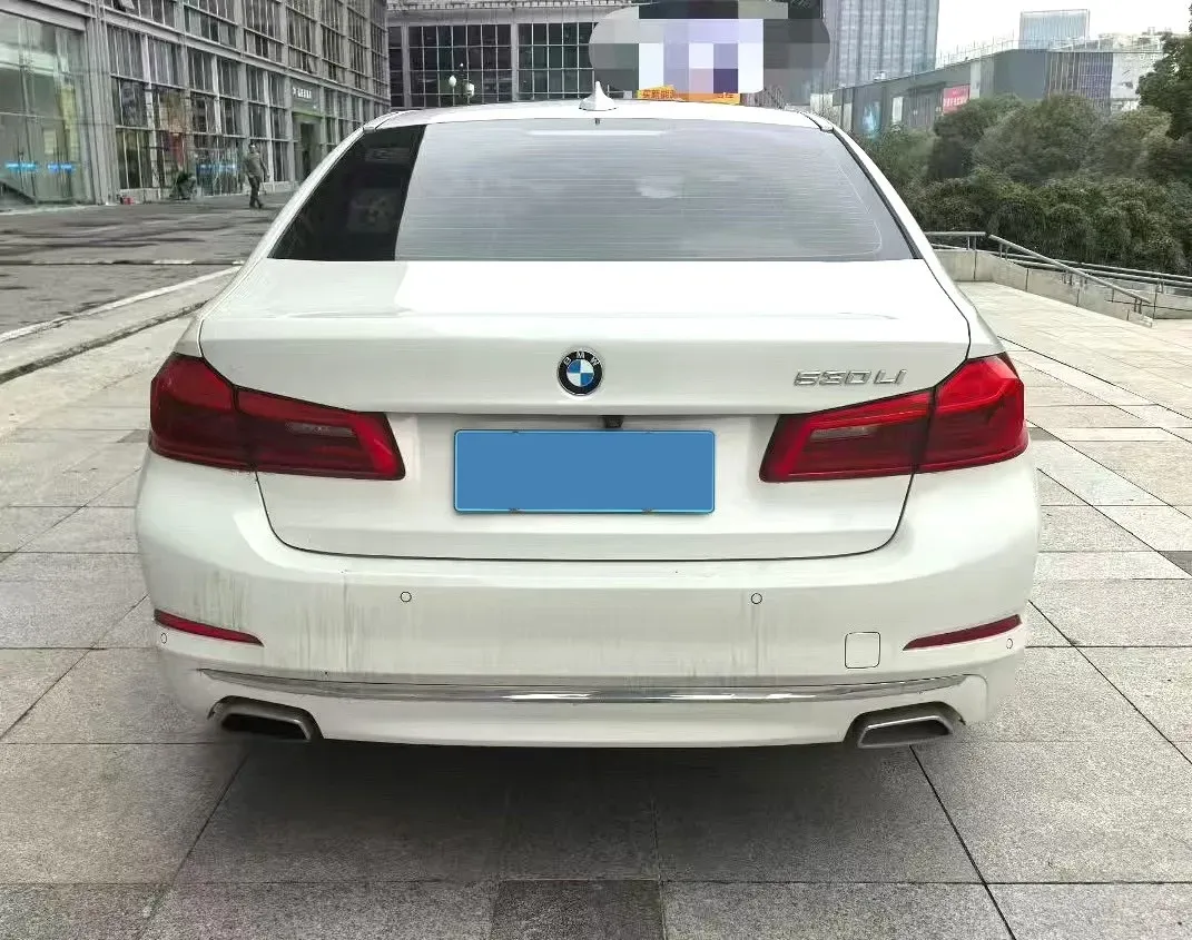 2020 BMW 5 Series 2.0T 252HP L4 8AT,autocango,china used car exporter,china ev exporter,chinese used car exporter,chinese used ev exporter