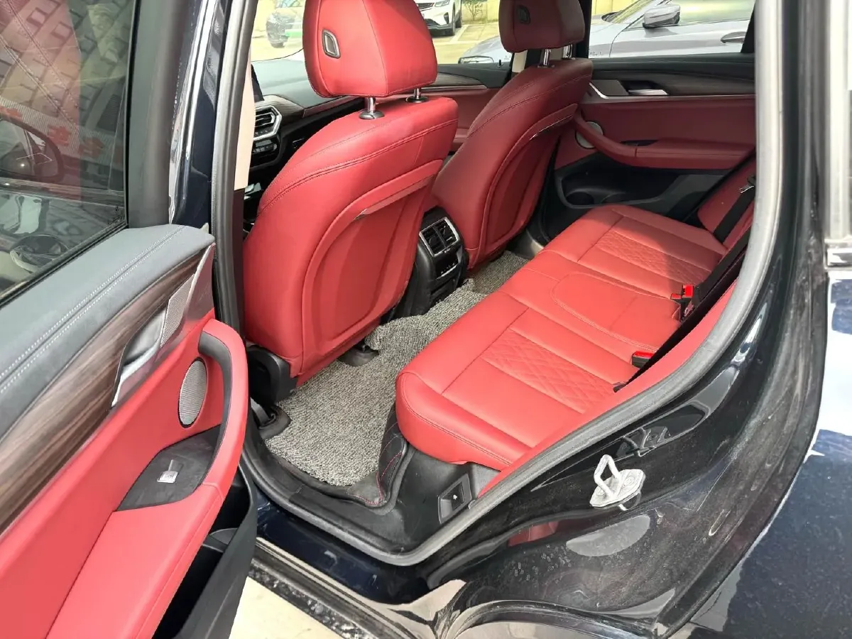 2023 BMW X3 2.0T 245HP L4 8AT,autocango,china used car exporter,china ev exporter,chinese used car exporter,chinese used ev exporter