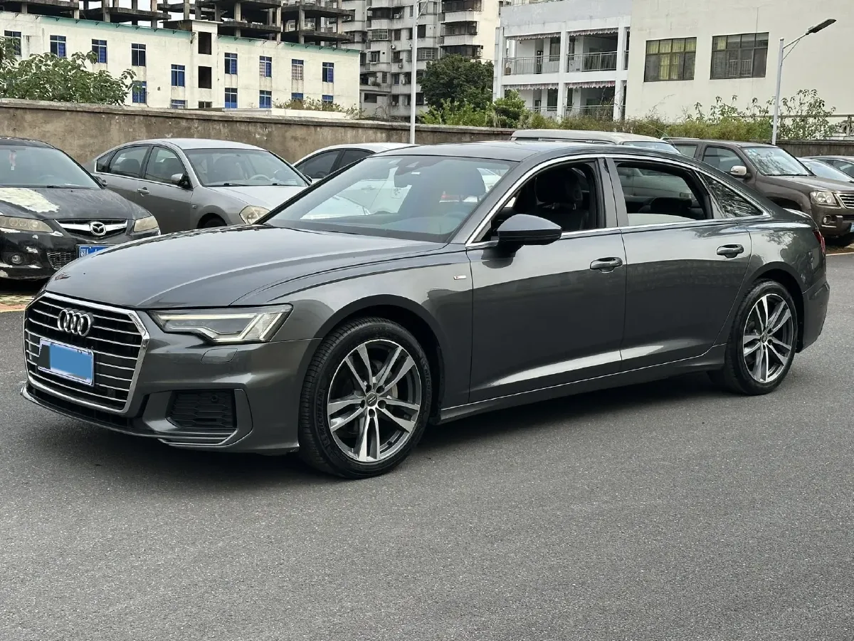 2020 Audi A6L 2.0T 190HP L4 7DCT,autocango,china used car exporter,china ev exporter,chinese used car exporter,chinese used ev exporter