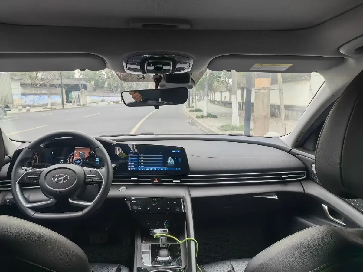 2022 Hyundai Elantra 1.5L 115HP L4 CVT,autocango,china used car exporter,china ev exporter,chinese used car exporter,chinese used ev exporter