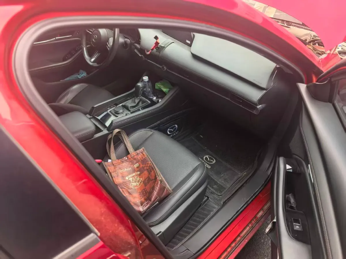 2020 Mazda 3 Axela 2.0L 158HP L4 6AT,autocango,china used car exporter,china ev exporter,chinese used car exporter,chinese used ev exporter