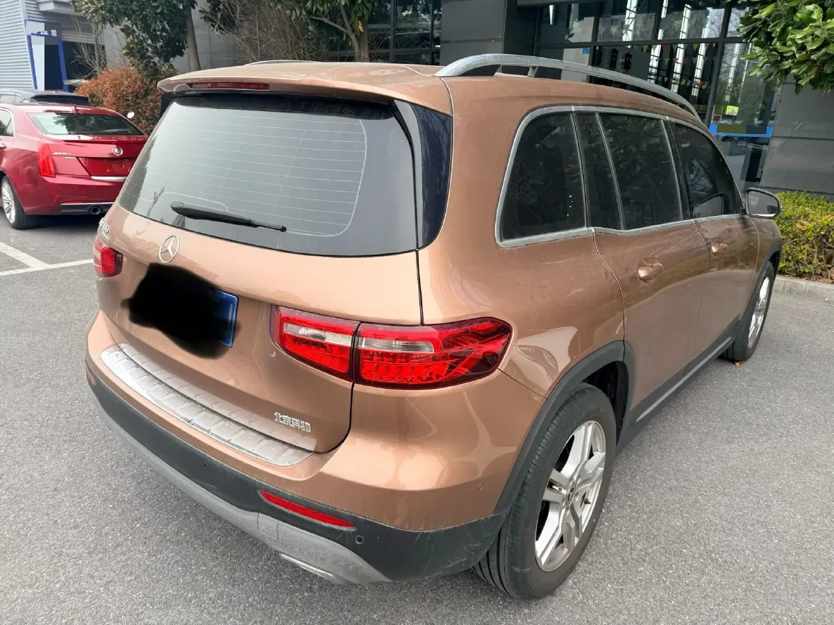 2020 Mercedes-Benz GLB Class 1.3T 136HP L4 7DCT,autocango,china used car exporter,china ev exporter,chinese used car exporter,chinese used ev exporter