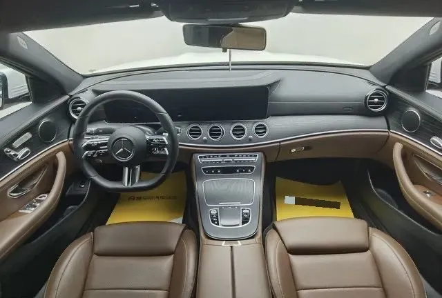 2021 Mercedes-Benz E Class 2.0T 197HP L4 9AT,autocango,china used car exporter,china ev exporter,chinese used car exporter,chinese used ev exporter