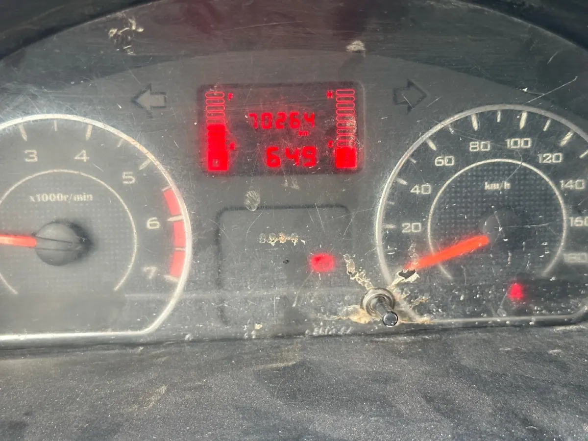 2019 WuLing RongGuang V 1.5L 112HP L4 5MT,autocango,china used car exporter,china ev exporter,chinese used car exporter,chinese used ev exporter