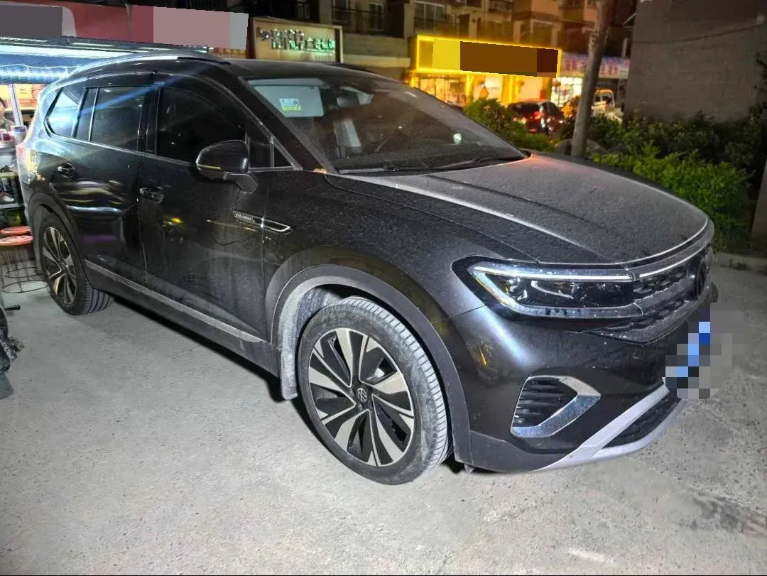 2024 Volkswagen Talagon 2.0T 220HP L4 7DCT,autocango,china used car exporter,china ev exporter,chinese used car exporter,chinese used ev exporter