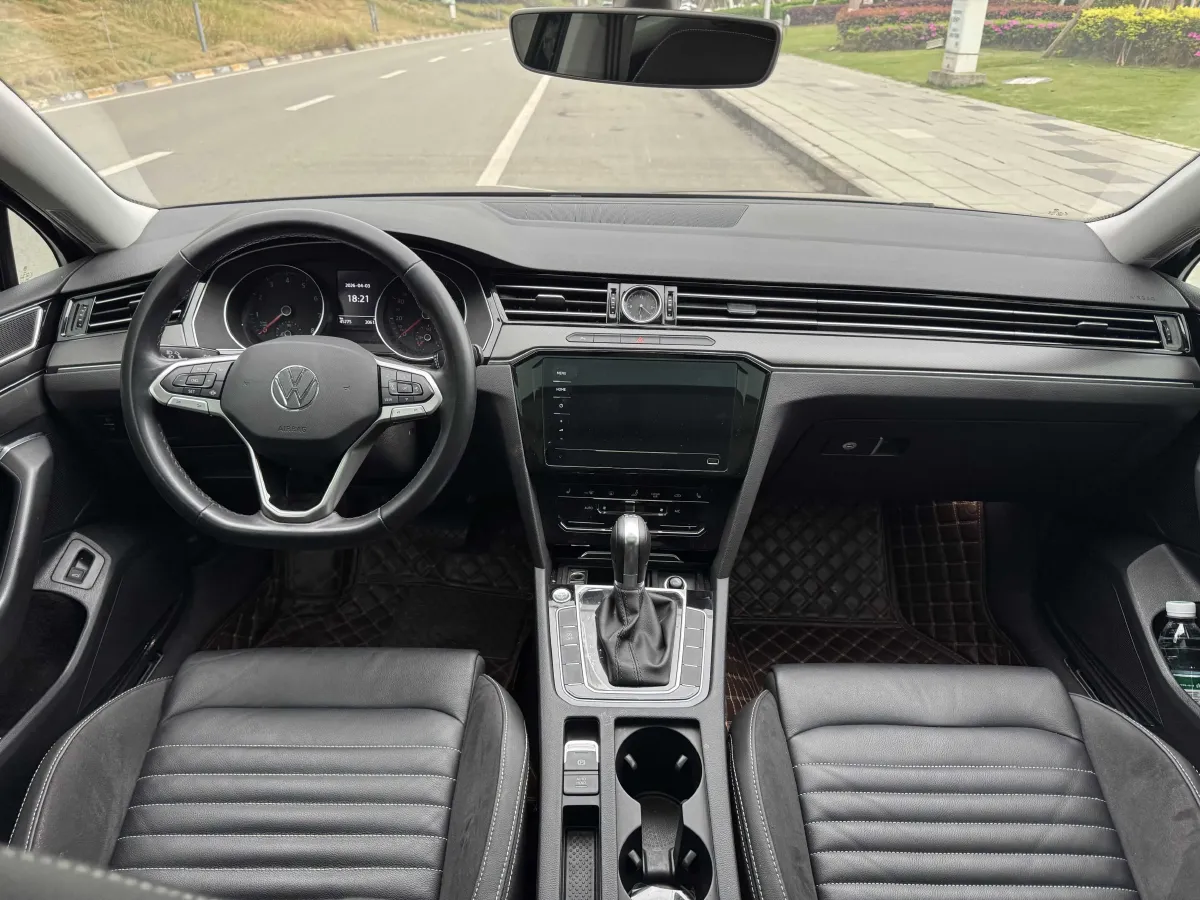 2020 Volkswagen Magotan 1.4T 150HP L4 7DCT,autocango,china used car exporter,china ev exporter,chinese used car exporter,chinese used ev exporter