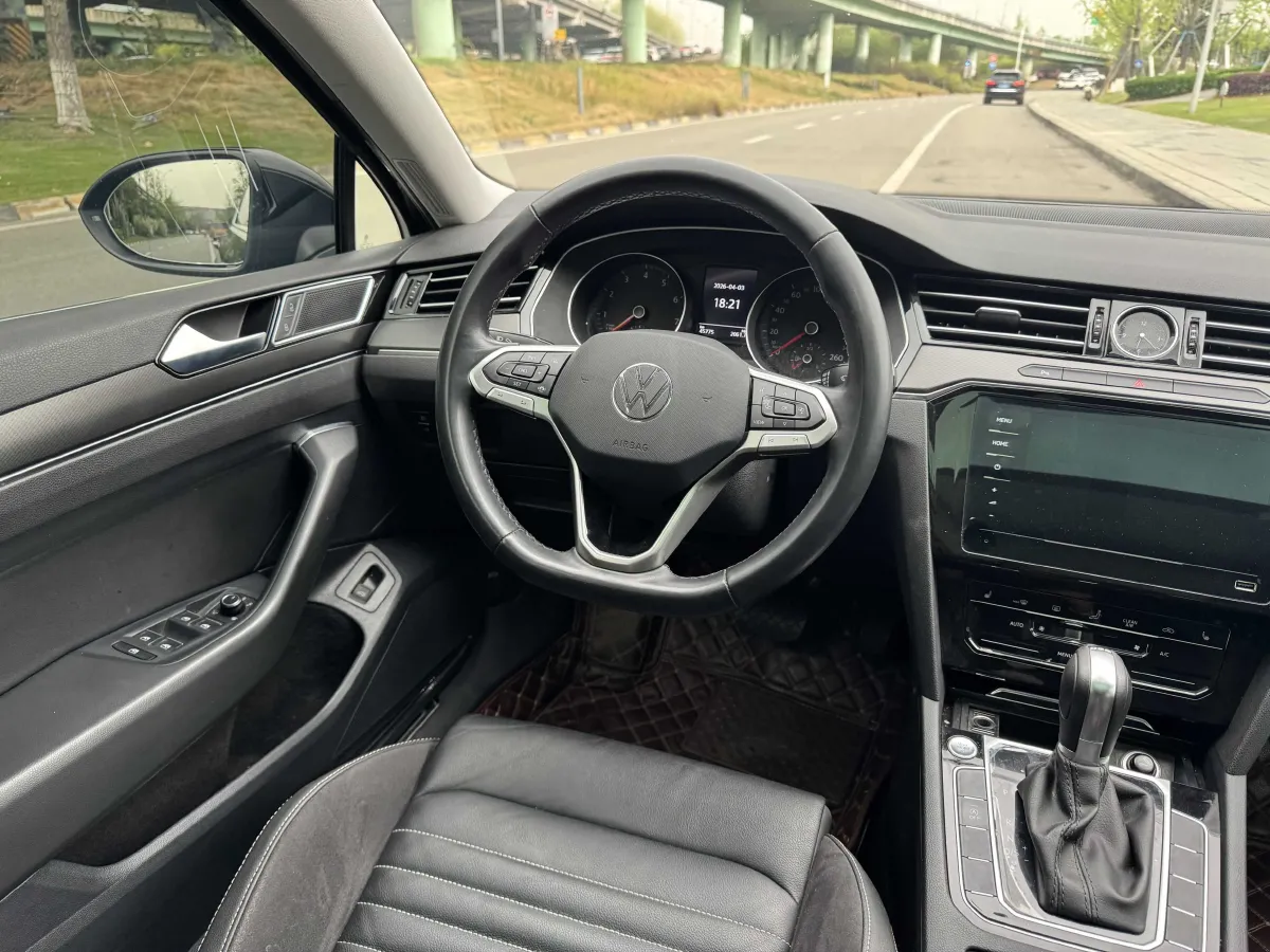 2020 Volkswagen Magotan 1.4T 150HP L4 7DCT,autocango,china used car exporter,china ev exporter,chinese used car exporter,chinese used ev exporter