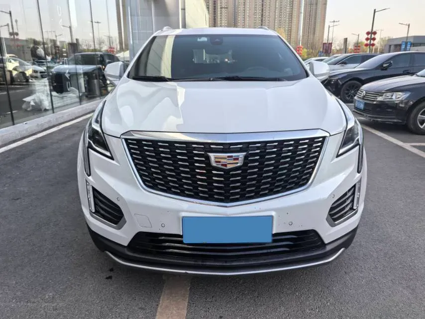 2021 Cadillac XT5 2.0T 237HP L4 9AT,autocango,china used car exporter,china ev exporter,chinese used car exporter,chinese used ev exporter