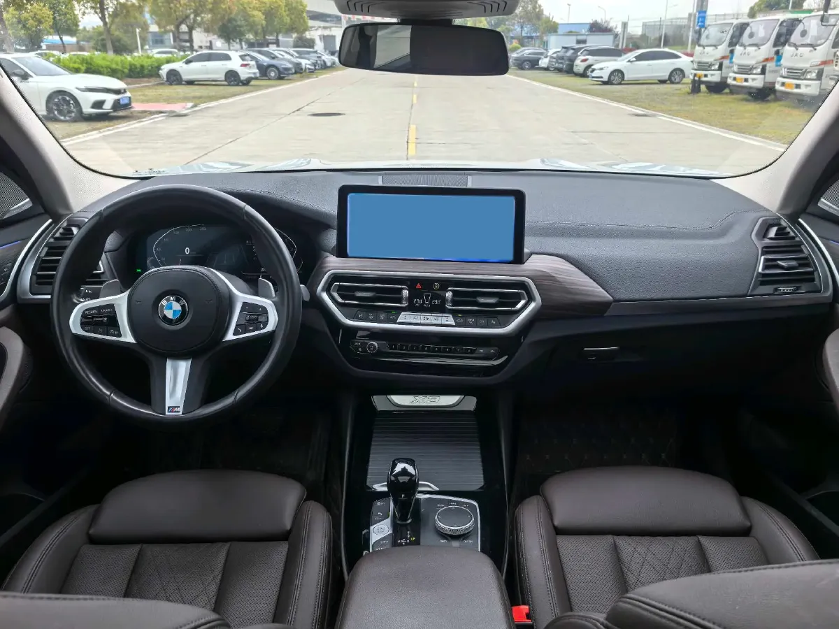 2022 BMW X3 2.0T 252HP L4 8AT,autocango,china used car exporter,china ev exporter,chinese used car exporter,chinese used ev exporter