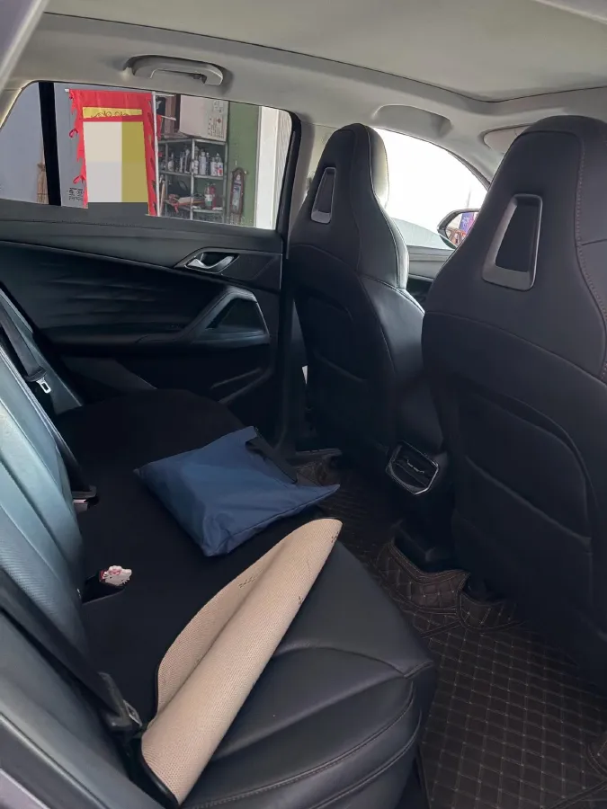 2023 Roewe RX5 1.5T 188HP L4 7DCT,autocango,china used car exporter,china ev exporter,chinese used car exporter,chinese used ev exporter