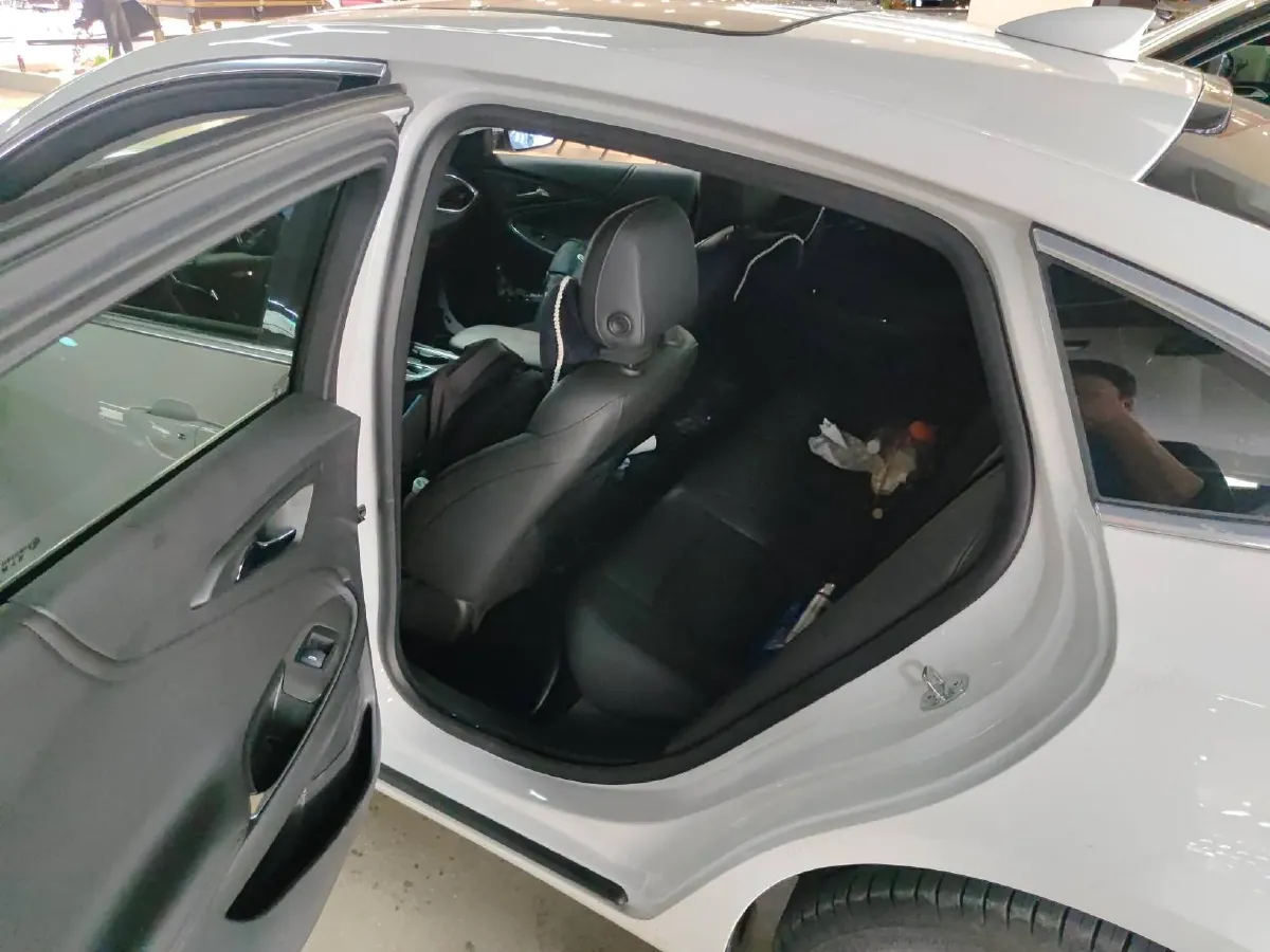 2022 Chevrolet Malibu XL 1.5T 169HP L4 9AT,autocango,china used car exporter,china ev exporter,chinese used car exporter,chinese used ev exporter