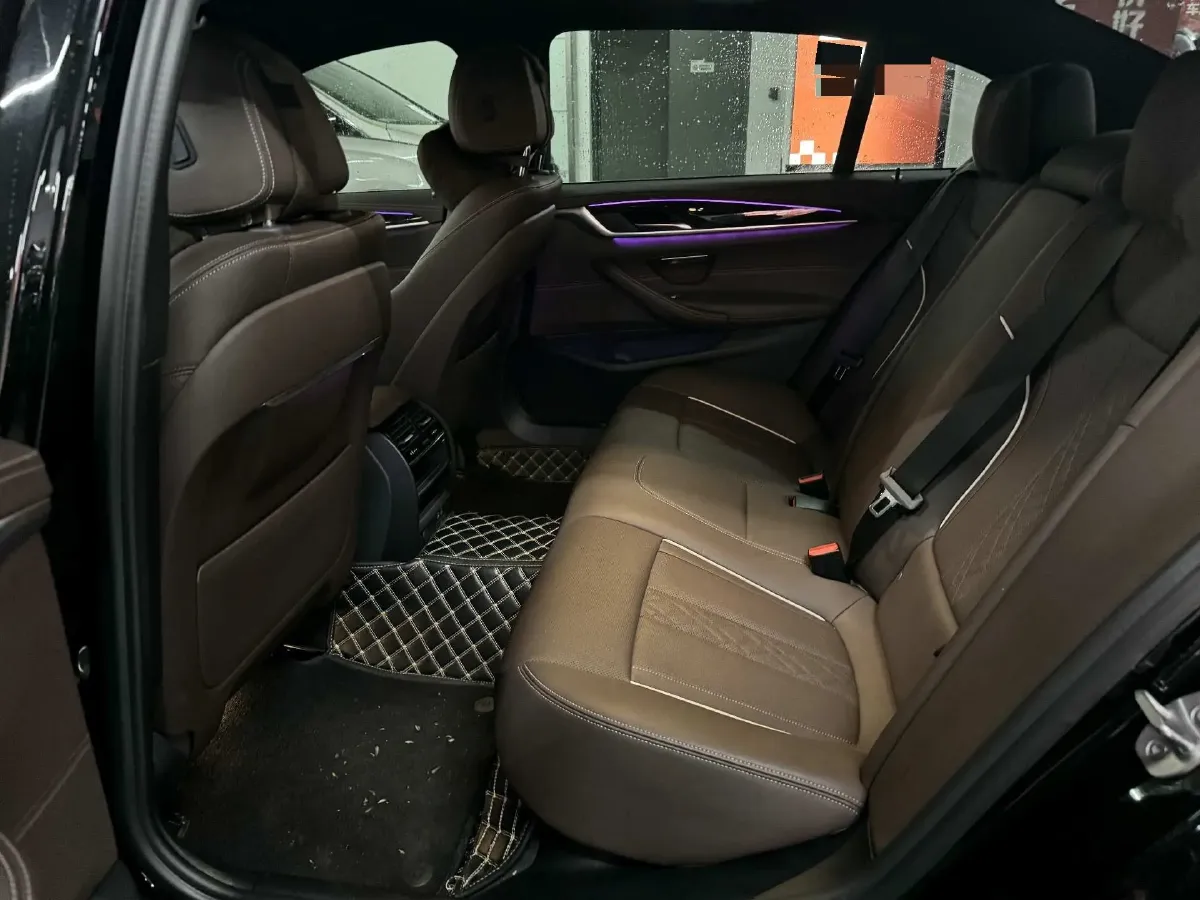 2021 BMW 5 Series 2.0T 184HP L4 8AT,autocango,china used car exporter,china ev exporter,chinese used car exporter,chinese used ev exporter