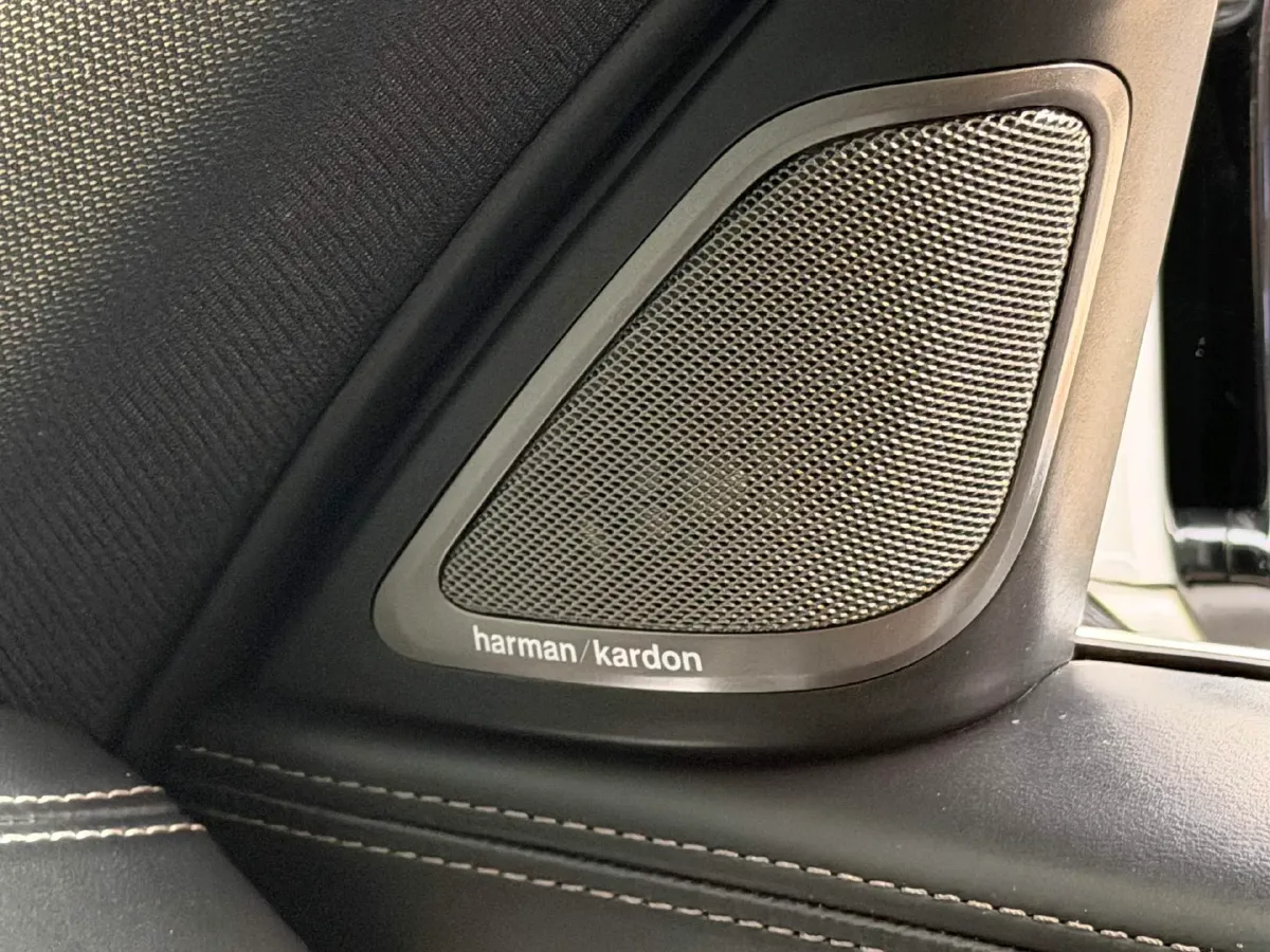 2019 BMW 7 Series 3.0T 340HP L6 8AT,autocango,china used car exporter,china ev exporter,chinese used car exporter,chinese used ev exporter