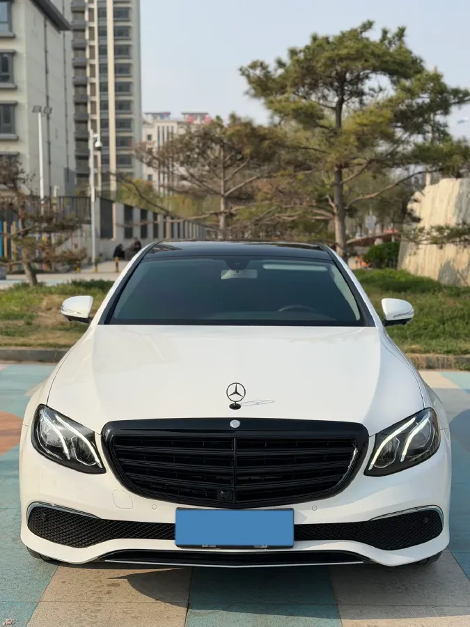 2020 Mercedes-Benz E Class 2.0T 258HP L4 9AT,autocango,china used car exporter,china ev exporter,chinese used car exporter,chinese used ev exporter