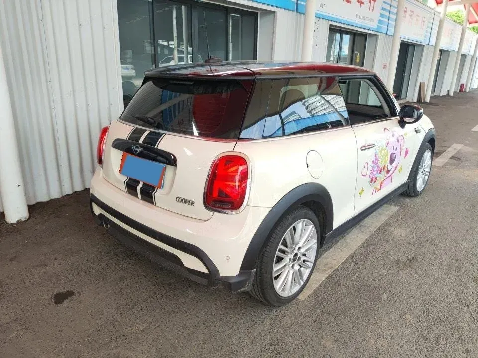 2022 MINI MINI 1.5T 136HP L3 7DCT,autocango,china used car exporter,china ev exporter,chinese used car exporter,chinese used ev exporter