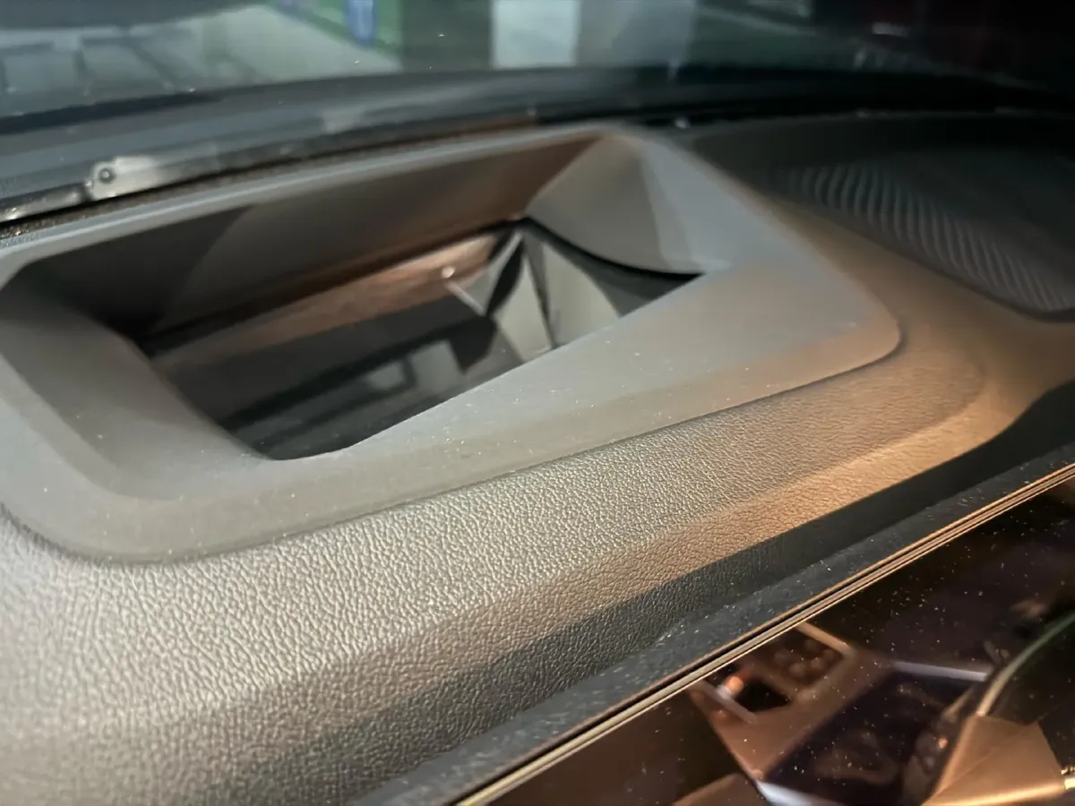 2023 BMW 3.0T 333HP L6 8AT,autocango,china used car exporter,china ev exporter,chinese used car exporter,chinese used ev exporter