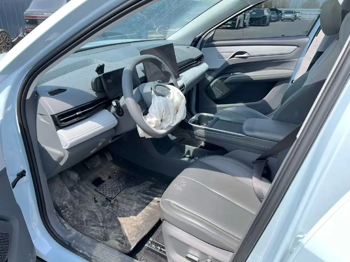 2025 Bestune YueYi 03 BEV 48.35KWH,autocango,china used car exporter,china ev exporter,chinese used car exporter,chinese used ev exporter