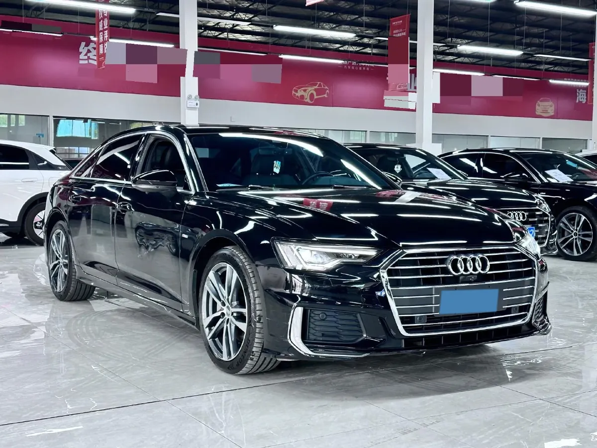 2021 Audi A6L 2.0T 224HP L4 7DCT,autocango,china used car exporter,china ev exporter,chinese used car exporter,chinese used ev exporter
