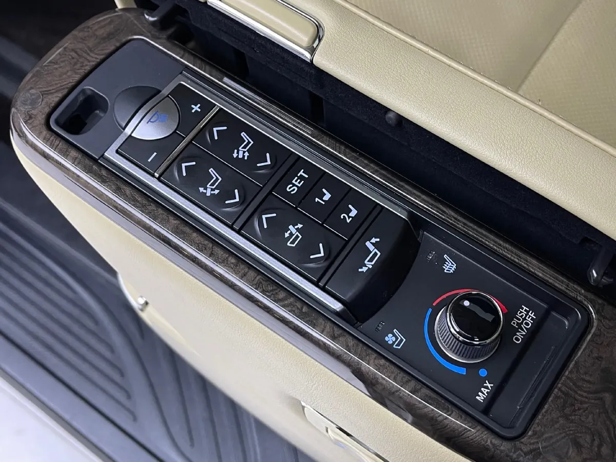 2020 Toyota Vellfire 2.5L 117HP L4 E-CVT Hybrid,autocango,china used car exporter,china ev exporter,chinese used car exporter,chinese used ev exporter