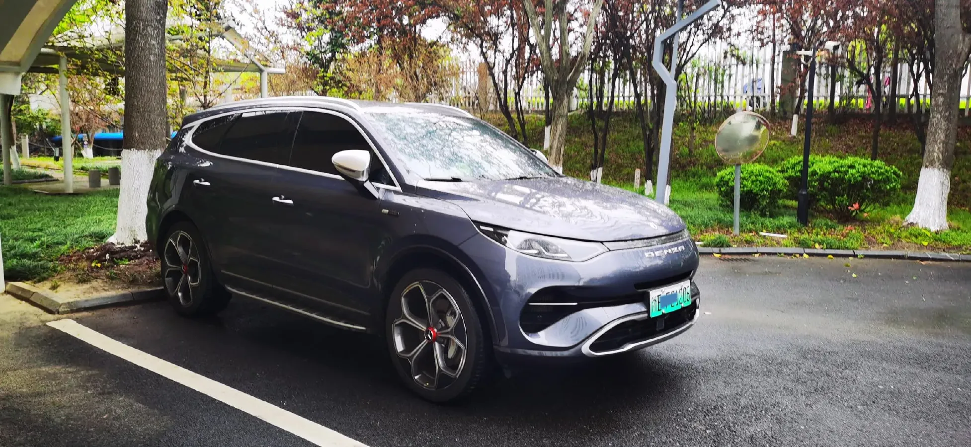 2020 Denza X 2.0T 192HP L4 6DCT PHEV 24KWH,autocango,china used car exporter,china ev exporter,chinese used car exporter,chinese used ev exporter