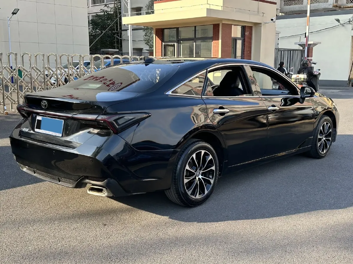 2022 Toyota Avalon 2.0L 178HP L4 CVT,autocango,china used car exporter,china ev exporter,chinese used car exporter,chinese used ev exporter