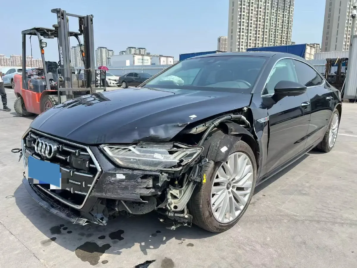 2022 Jeep Wrangler 2.0T 266HP L4 8AT,autocango,china used car exporter,china ev exporter,chinese used car exporter,chinese used ev exporter