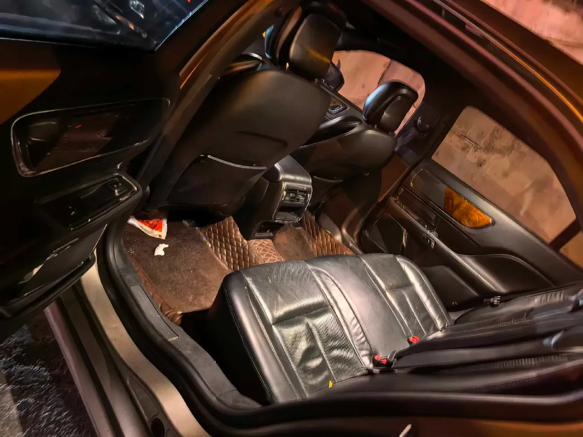 2018 Lincoln Continental 2.0T 261HP L4 6AT,autocango,china used car exporter,china ev exporter,chinese used car exporter,chinese used ev exporter