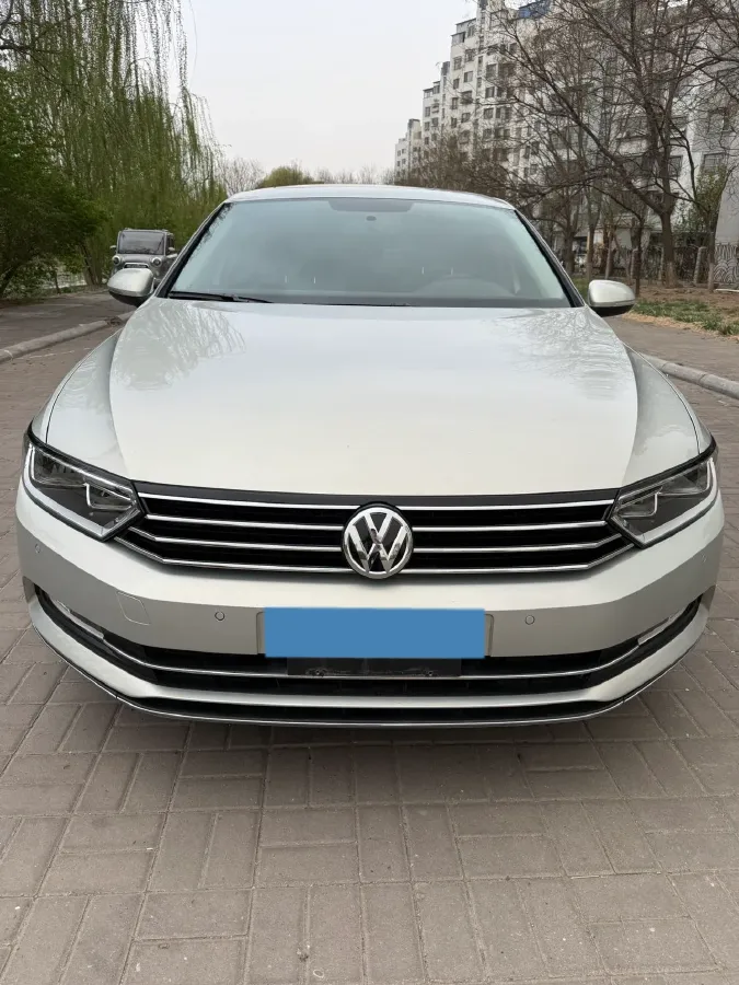 2018 Volkswagen Magotan 1.8T 180HP L4 7DCT,autocango,china used car exporter,china ev exporter,chinese used car exporter,chinese used ev exporter