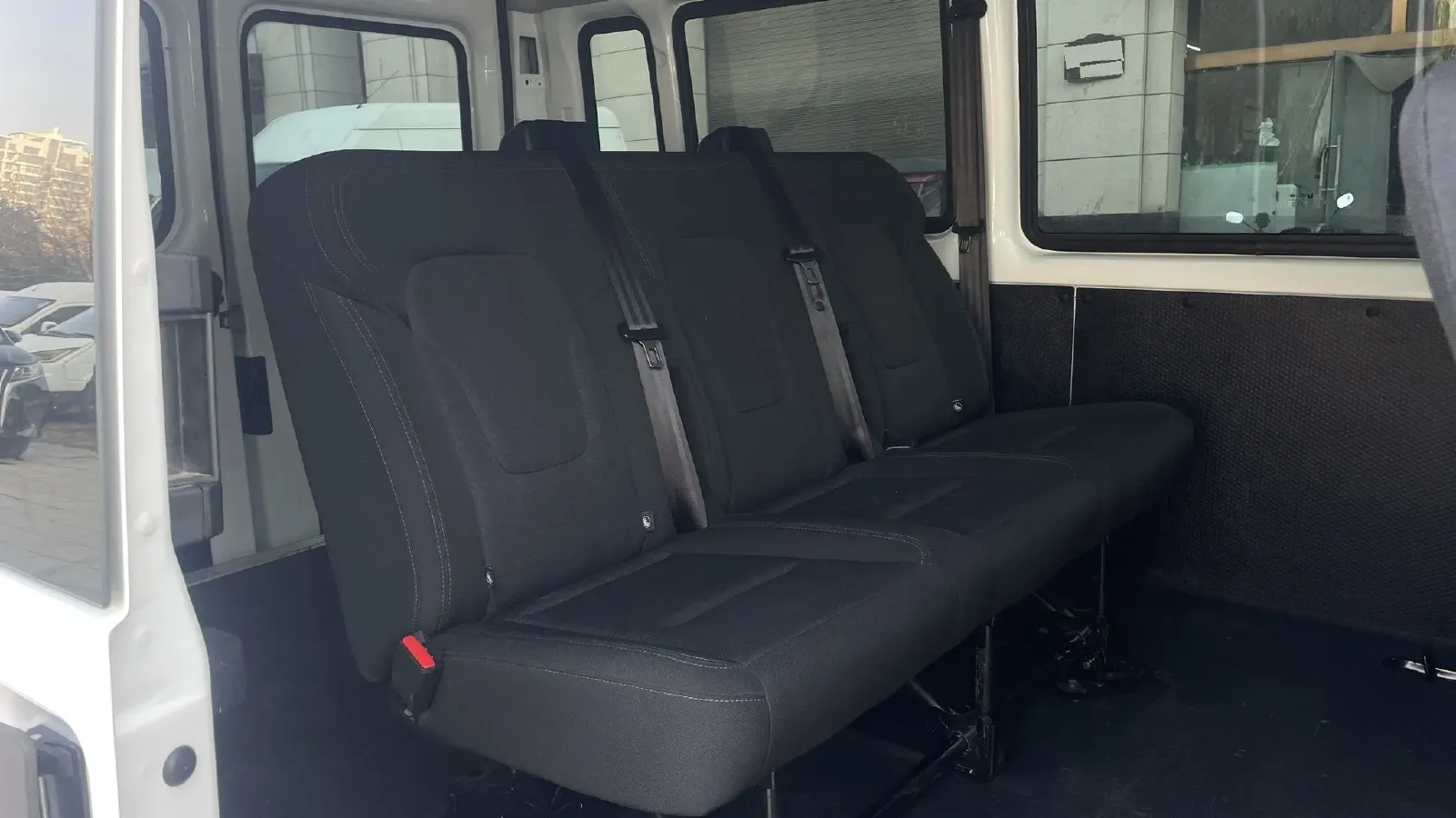 2020 Ford Transit 2.0T 121HP L4 5MT,autocango,china used car exporter,china ev exporter,chinese used car exporter,chinese used ev exporter