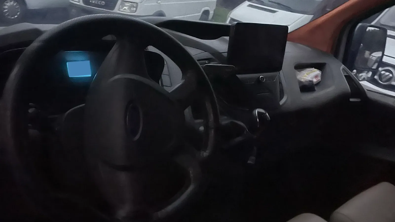 2020 Ford Transit 2.0T 121HP L4 5MT,autocango,china used car exporter,china ev exporter,chinese used car exporter,chinese used ev exporter