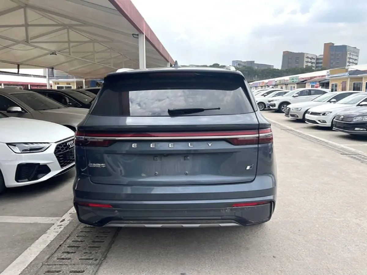 2022 Citroen C5 X 1.6T 175HP L4 8AT,autocango,china used car exporter,china ev exporter,chinese used car exporter,chinese used ev exporter