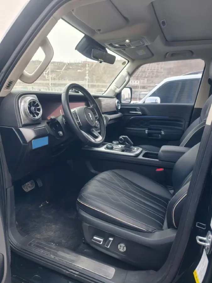 2021 Tank 300 2.0T 227HP L4 8AT,autocango,china used car exporter,china ev exporter,chinese used car exporter,chinese used ev exporter