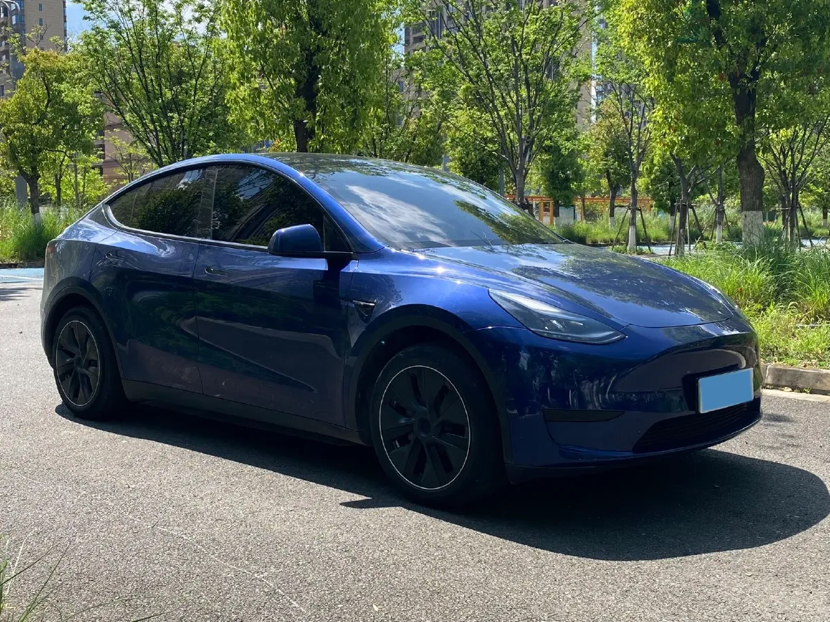 2022 Tesla Model Y BEV 60KWH,autocango,china used car exporter,china ev exporter,chinese used car exporter,chinese used ev exporter