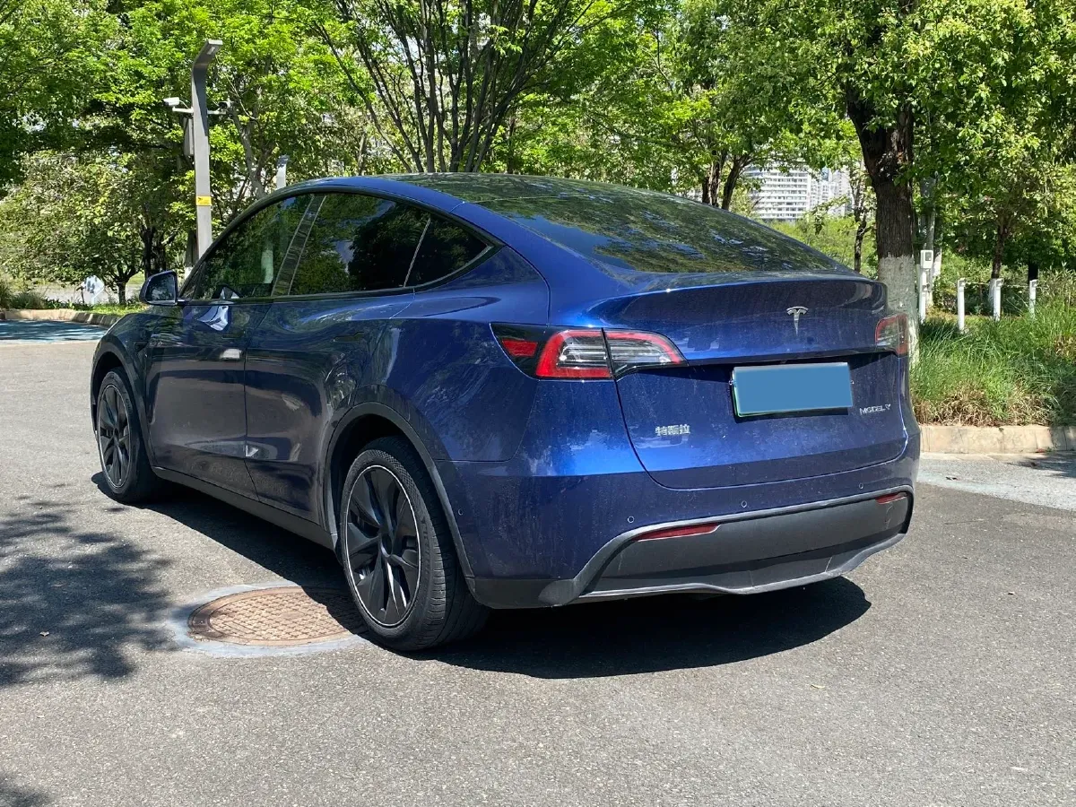 2022 Tesla Model Y BEV 60KWH,autocango,china used car exporter,china ev exporter,chinese used car exporter,chinese used ev exporter