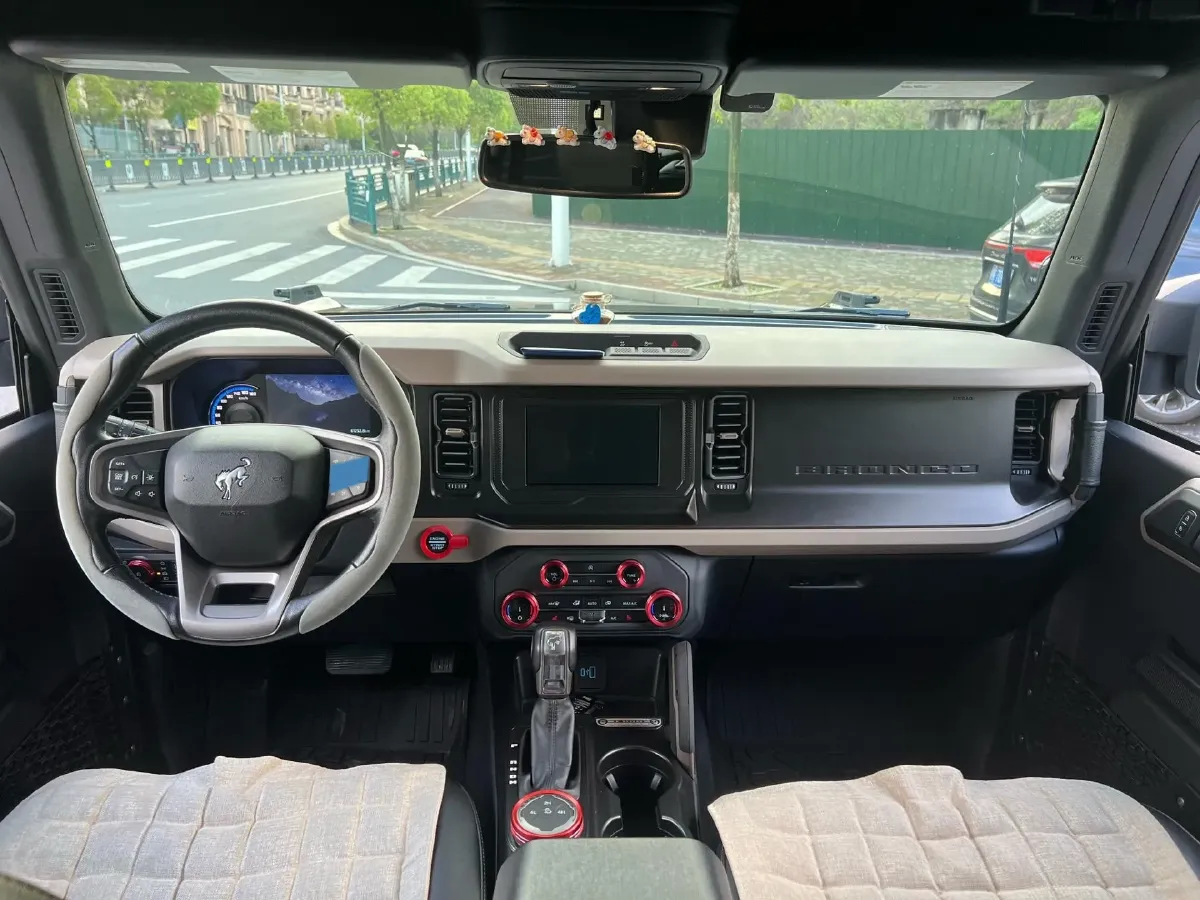 2021 BMW 8 Series 3.0T 340HP L6 8AT,autocango,china used car exporter,china ev exporter,chinese used car exporter,chinese used ev exporter