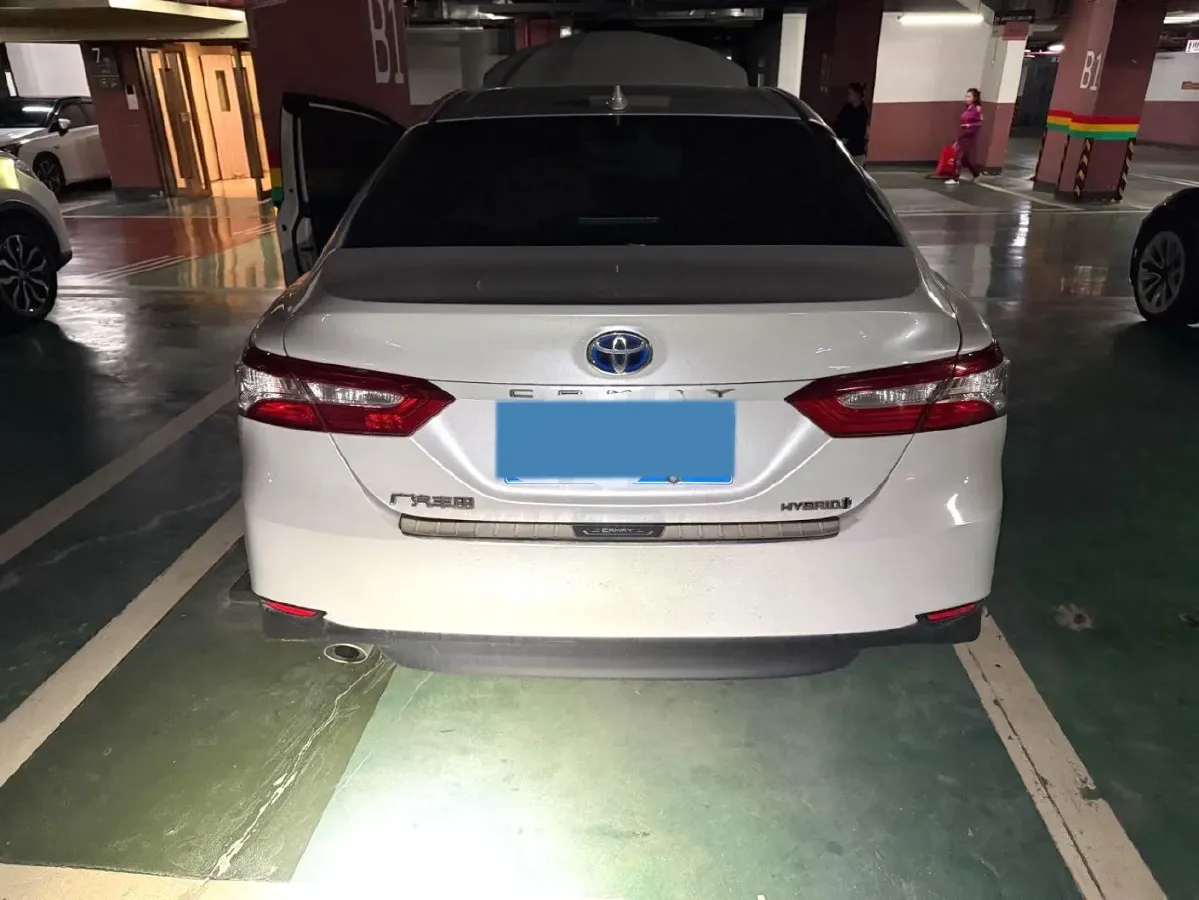 2021 Toyota Camry 2.5L 178HP L4 E-CVT Hybrid,autocango,china used car exporter,china ev exporter,chinese used car exporter,chinese used ev exporter