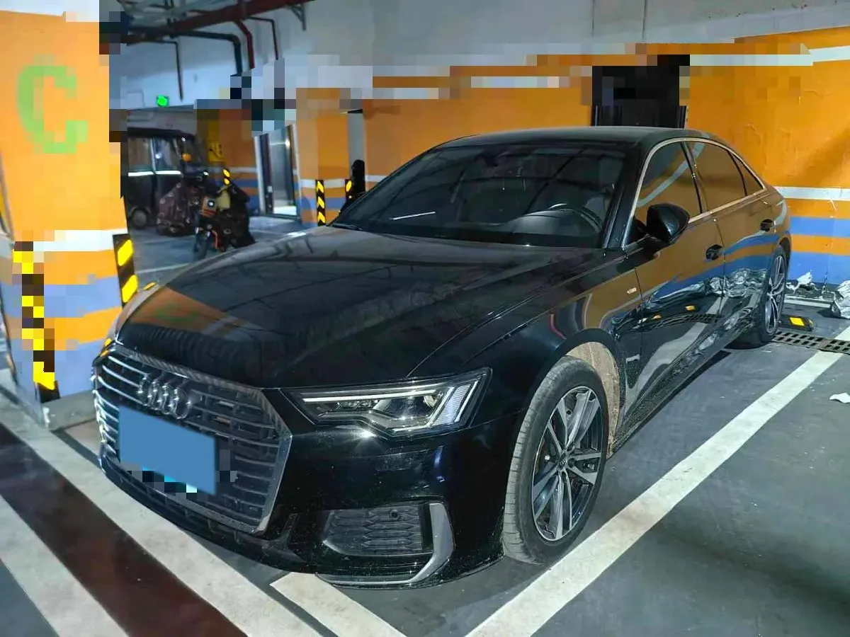 2021 Audi A6L 2.0T 190HP L4 7DCT,autocango,china used car exporter,china ev exporter,chinese used car exporter,chinese used ev exporter