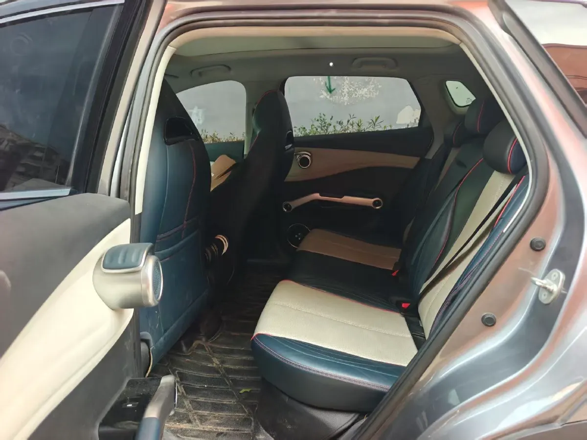 2022 Foton Grand General G7 2.0T 238HP L4 8AT,autocango,china used car exporter,china ev exporter,chinese used car exporter,chinese used ev exporter