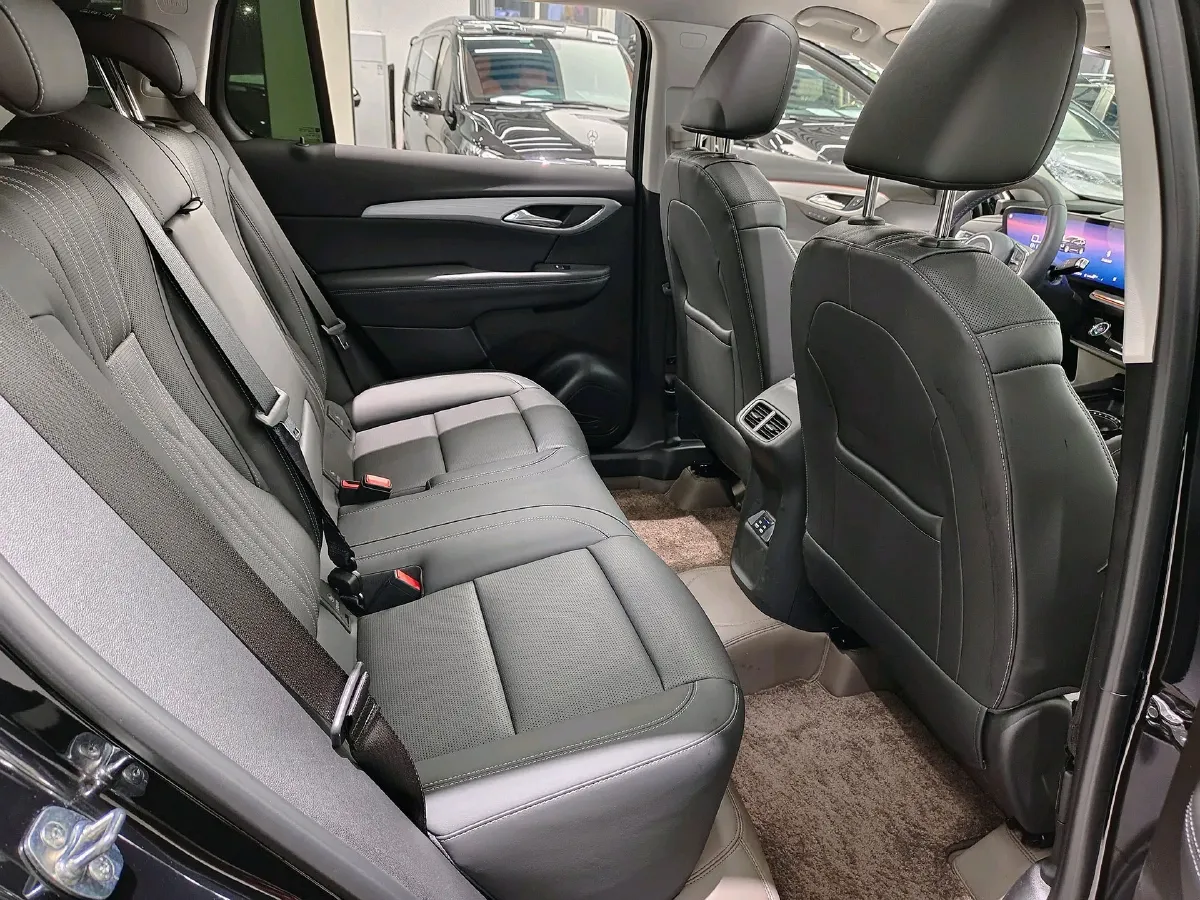 2026 Buick EnvisionPlus 2.0T 237HP L4 9AT,autocango,china used car exporter,china ev exporter,chinese used car exporter,chinese used ev exporter